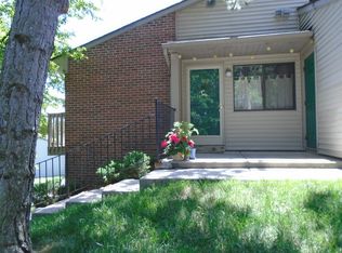 409 Spring Brooke Dr, Brighton, MI 48116