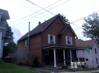 64 Montgomery St, Gloversville, NY