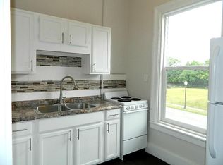 270 E Market St APT 4, Xenia, OH 45385