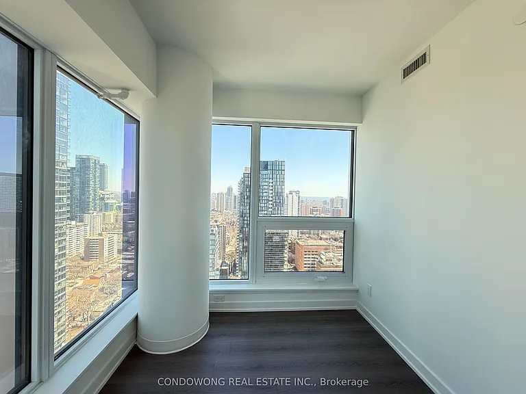 8 Wellesley St W #3309 — Photo 12