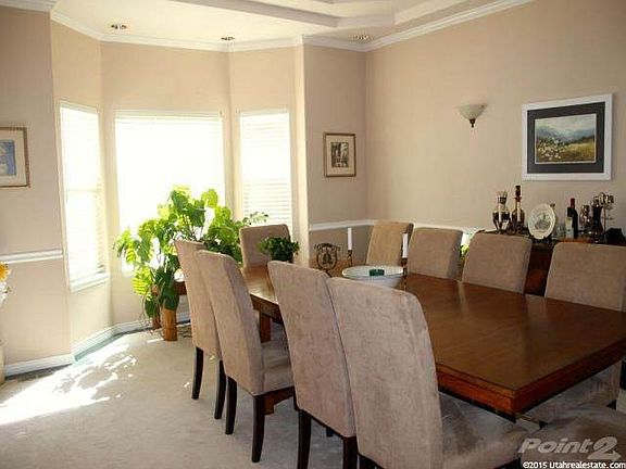 2 Formal Dining or Living Room