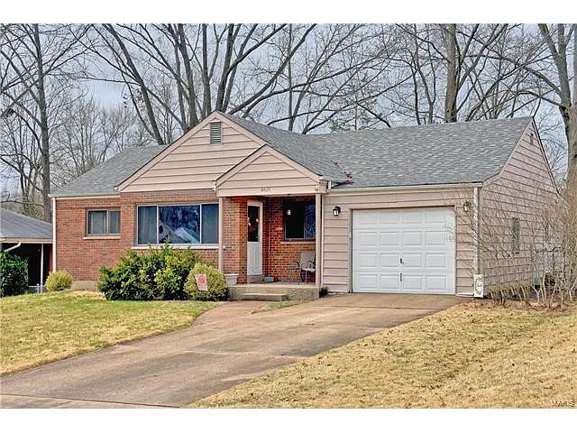 8821 Anchorage Ln photo 1