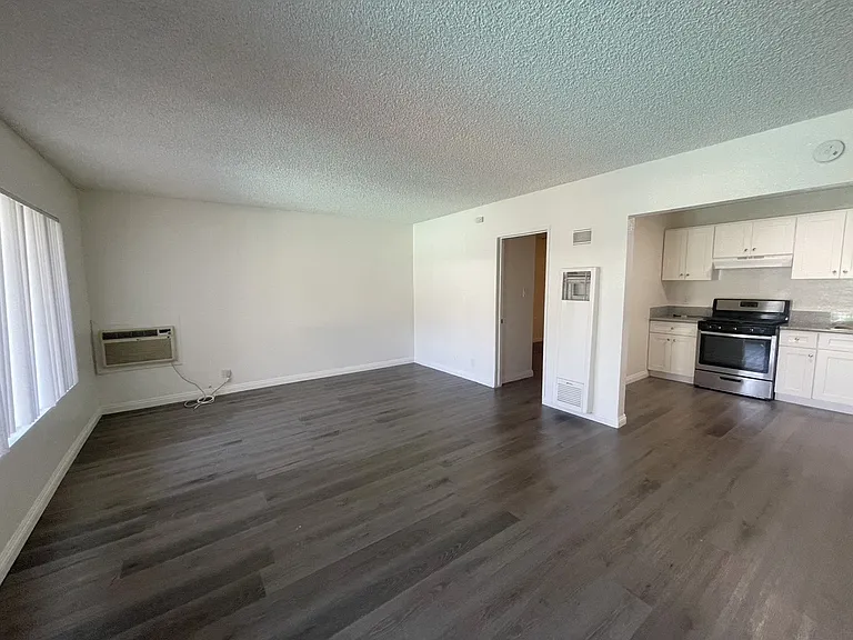 500 W Arrow Hwy #C — Photo 6