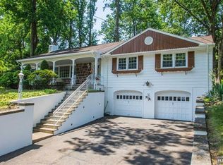 133 Sunrise Dr, Hawthorne, NJ 07506