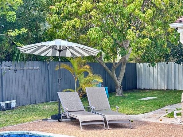 107 Winged Foot Ln, Boca Raton, FL 33431
