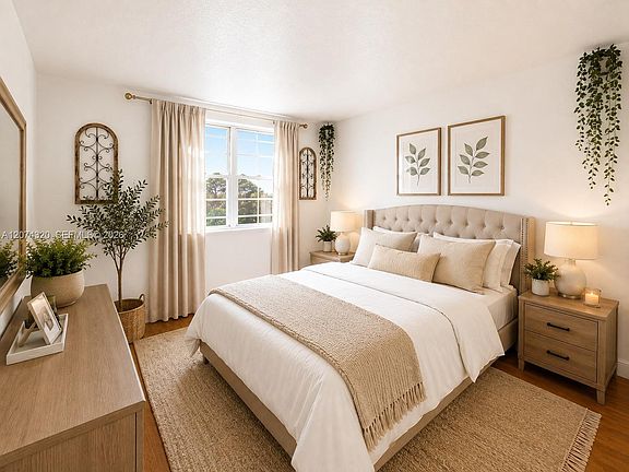 4th image of 1229 SW 46th Ave APT 408