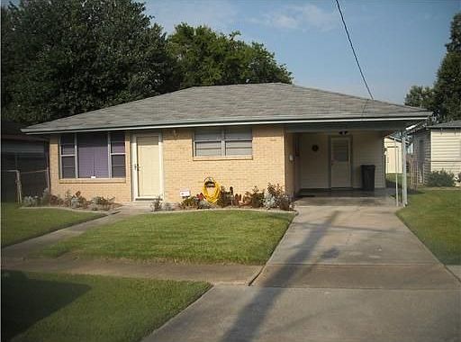 1st image of 1837 Manor Hgts Dr