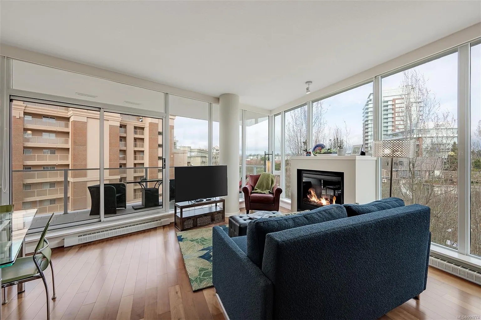 68 Songhees Rd #501 photo 1
