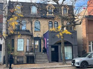 440 Parliament St #3, Toronto, ON M5A 3A2