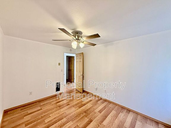 5th image of 4102 NE 131st Ave
