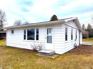 514 E Franklin St, East Tawas, MI 48730
