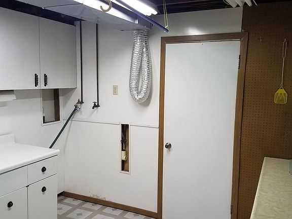 Laundry with extra storage