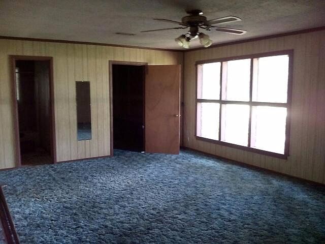 2nd image of 12832 Crossett Rd