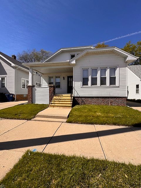 1st image of 2606 Olive St #1