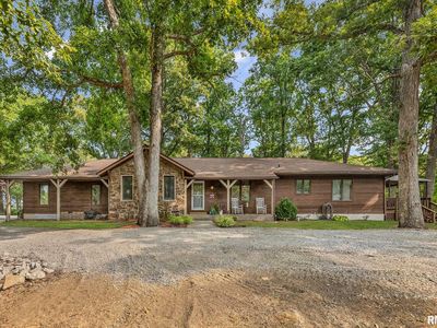 1080 Race Track Rd, Centralia, IL, 62801