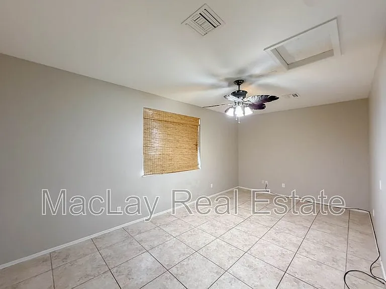 203 W Cedar Dr — Photo 19