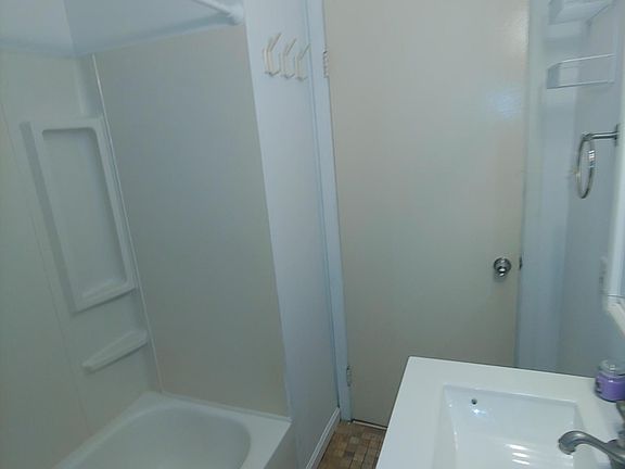 5th image of 1112 N Ashland Ave Rear 2
