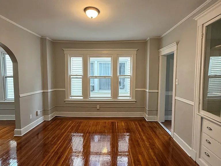 504 Winthrop Ave #B — Photo 7