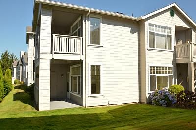 2nd image of 16714 Cobblestone Dr APT 101