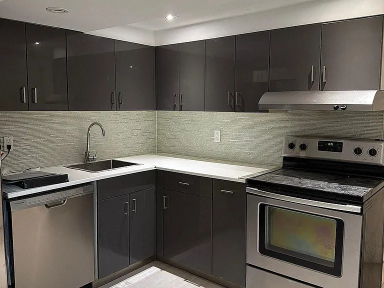 67 Brunswick Ave #LOWER — Photo 13