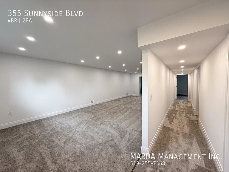 355 Sunnyside Blvd — Photo 42