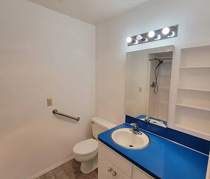 3346 Crestwood Ln — Photo 12