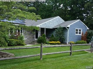 245 Hickory Ave, Tenafly, NJ 07670