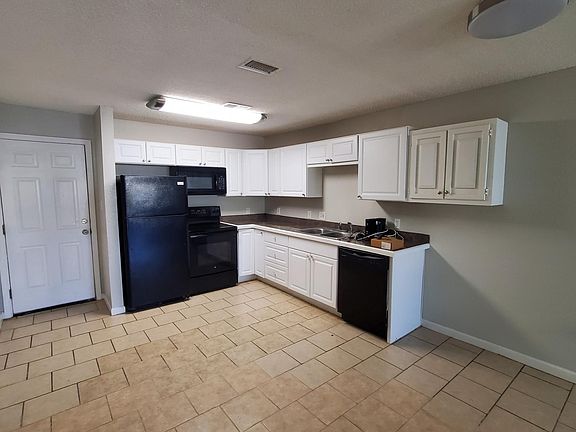3rd image of 14621 S Padre Island Dr APT F