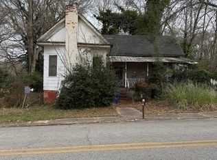 221 Johnson St, Hogansville, GA 30230