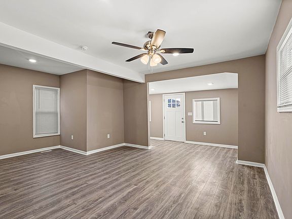 4th image of 448 Vernon Ave