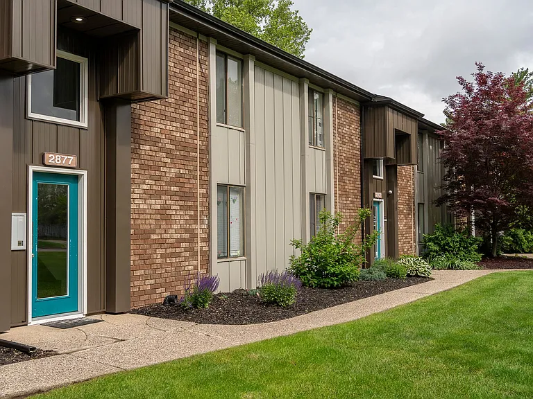 Oak Valley Apartments — Photo 9