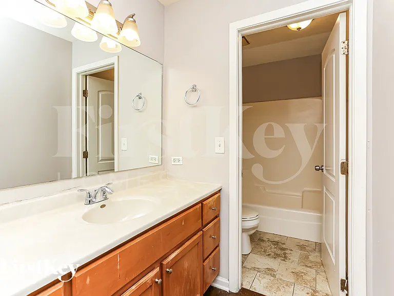 48 Cloverleaf Rd — Photo 8