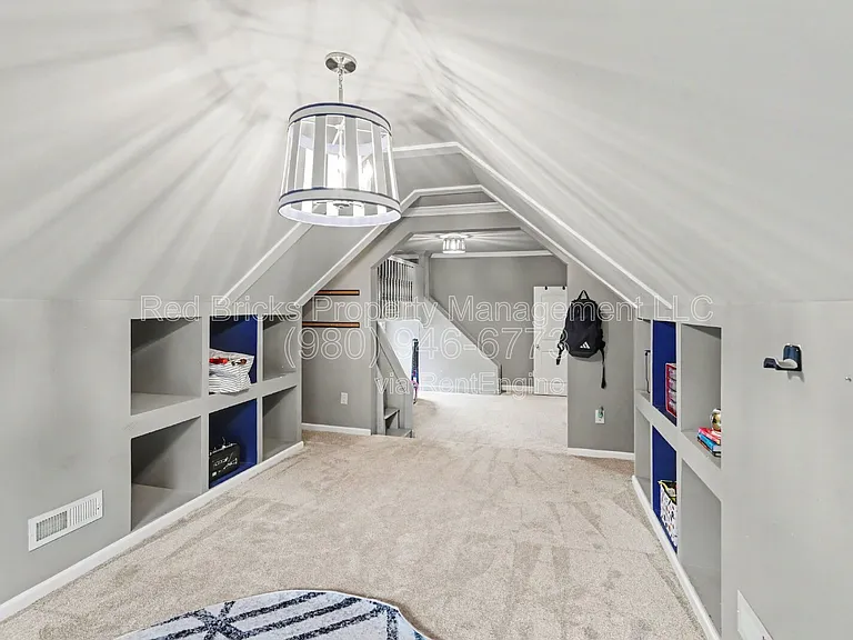 10644 Euclid Ave NW — Photo 23