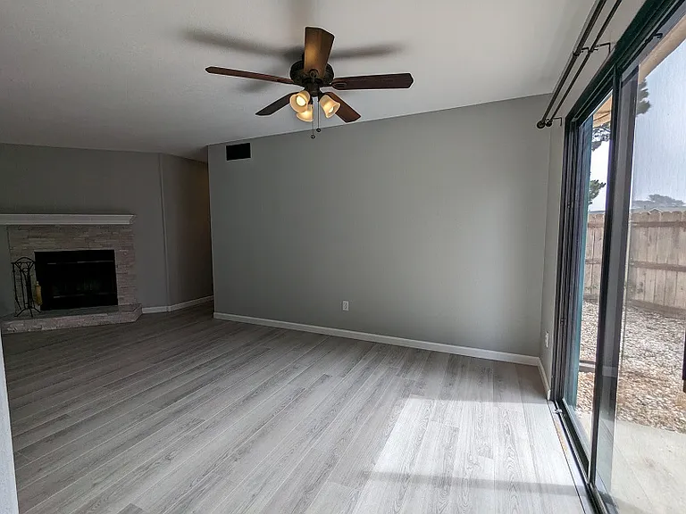 1277 Belridge St #1B — Photo 7