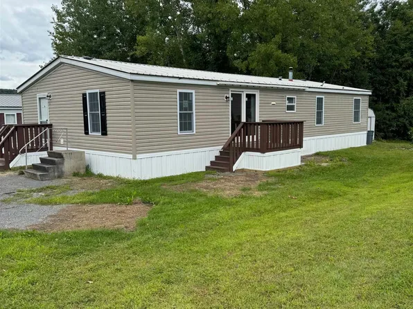 134 Pebblewood Drive, Charlestown, NH 03603