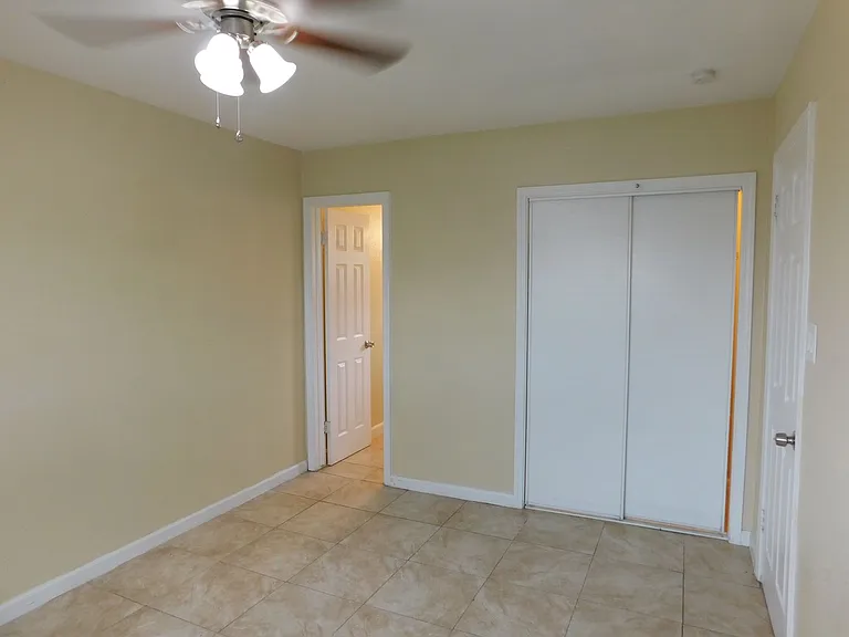 320 N 16th St #2 — Photo 16