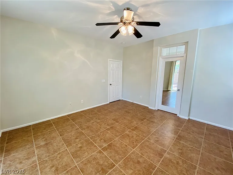 7621 Port Orchard Ave — Photo 15