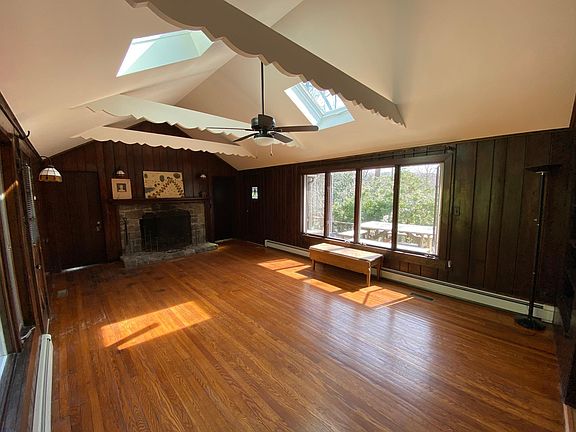 Living room - fireplace with wood insert