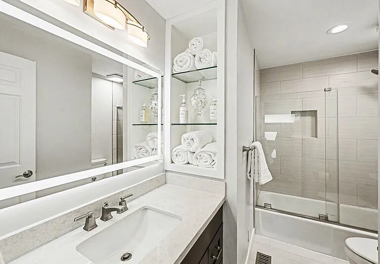9544 Lake Washington Blvd NE — Photo 20