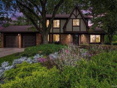 28555 Balmoral Way, Farmington Hills, MI, 48334