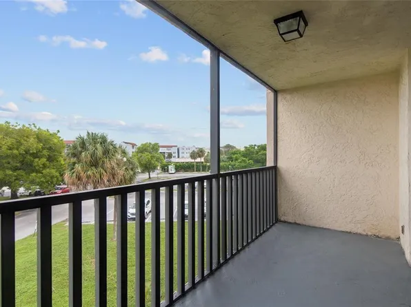 2820 Somerset Drive #305, Fort Lauderdale, FL 33311