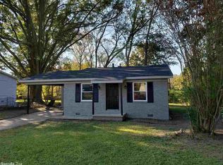 8706 Winston Dr, Little Rock, AR 72209