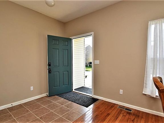 2nd image of 10431 Townley Ct