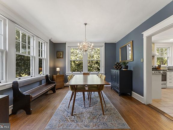 3rd image of 101 Maple Ave