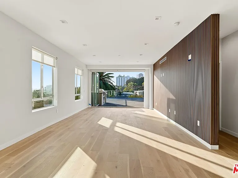1006 Hancock Ave #PENTHOUSE — Photo 9