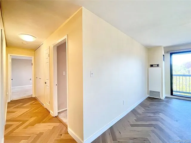 12 Bond St #5B — Photo 7