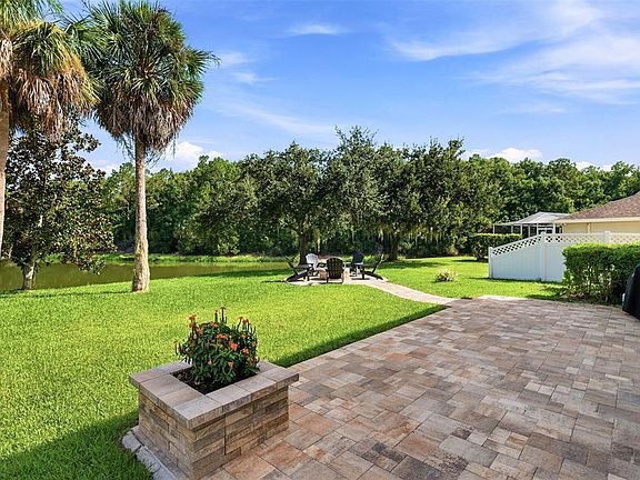 2nd image of 2734 Silvermoss Dr