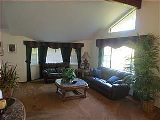 2nd image of 15298 Sycamore Dr