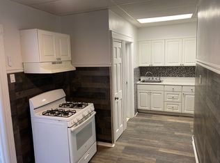 69-42 Myrtle Ave #2R, Ridgewood, NY 11385