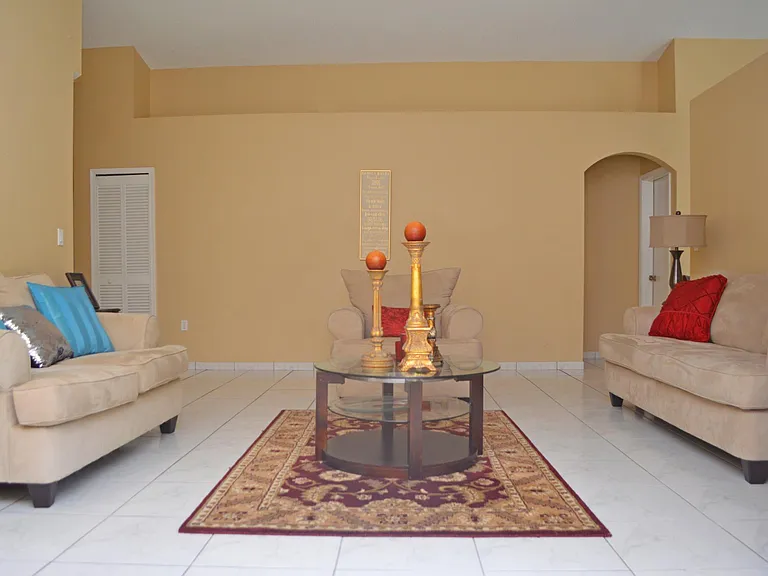 4951 SW 152nd Ave — Photo 8